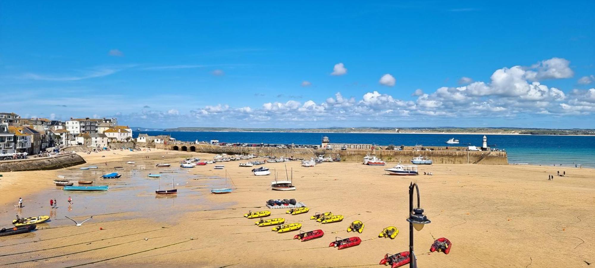 Premier 4 - Stunning Suite, Beautiful Sea Views St Ives  Exterior photo
